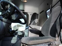 MERCEDES-BENZ 3243 8x4 BB BORDMATIK Nr.: 986