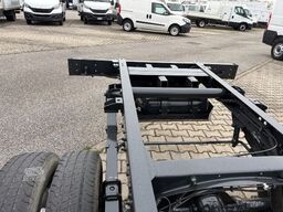 IVECO DAILY 35C14N A TELAIO
