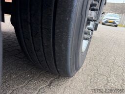 Kraker N/A K-Force 92m3 Cargo Floor 10MM 37.102KM! Liftas
