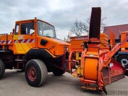 Thomas Constructeurs Renault Midliner 4X4