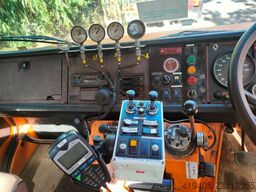 Thomas Constructeurs Renault Midliner 4X4
