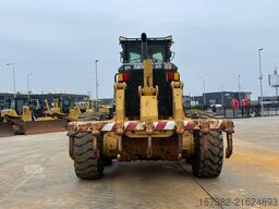 Caterpillar 14M