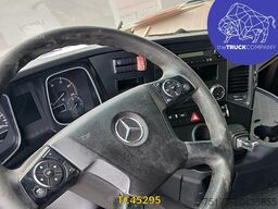 Mercedes-Benz Actros 1843