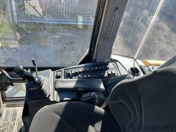 Liebherr L 514
