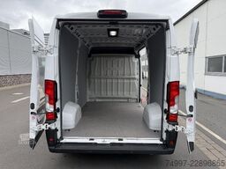 Fiat Ducato MY25 LED / NAVI / RFK