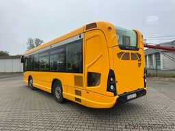IVECO Heuliez GX 137 / EURO 6 / Klima / Midi Mini