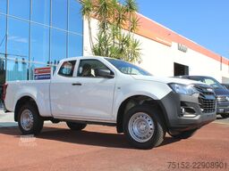 Isuzu D-Max L Space Cab 2,2l 4x4 Automatik