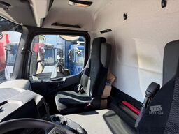 MERCEDES-BENZ ACTROS 2532 L Koffer 8,50 m LBW 2 T*ORIGINAL KM