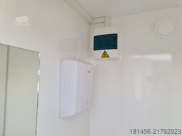 sonstige mobil Toilette Festanschluß verfügbar