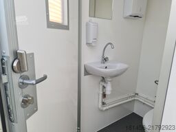 sonstige mobil Toilette Festanschluß verfügbar