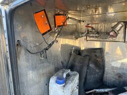 Feldbinder FOOD / 33.500L / 2-COMP / LIFTAXLE / PUMP / ALCOA