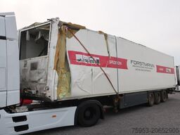 Schmitz Cargobull SKO 24 Bitemp Doppelstock Carrier Unfall