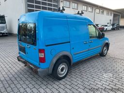 FORD Transit Connect Kasten T220 8-fach bereift