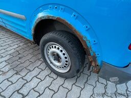 FORD Transit Connect Kasten T220 8-fach bereift