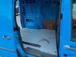 FORD Transit Connect Kasten T220 8-fach bereift