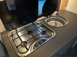 SUNLIGHT A 68 | Wenig KM* Markise | RFK | Viel Staurraum!