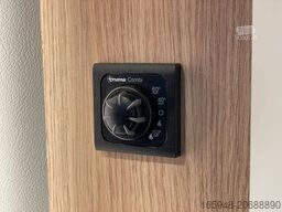 SUNLIGHT A 68 | Wenig KM* Markise | RFK | Viel Staurraum!