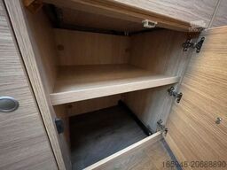 SUNLIGHT A 68 | Wenig KM* Markise | RFK | Viel Staurraum!