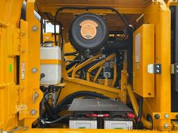 JCB 245 HD LR