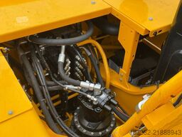 JCB 245 HD LR