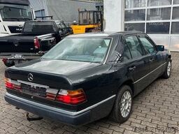 MERCEDES-BENZ 200E
