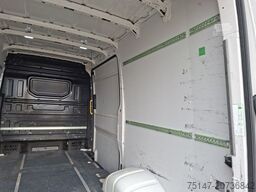 MAN TGE 5.180 4x2 3-Sitzer Navi Kamera AHK Kugelkopf