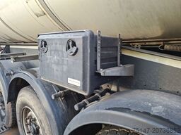 SCHWARZMÜLLER 3-Achs Kippmulde Stahl HARDOX Thermoisoliert