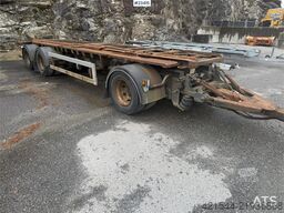 Kaupe 3 akslet hook trailer with tipper for sale as a re