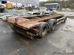 Kaupe 3 akslet hook trailer with tipper for sale as a re