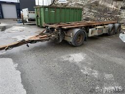 Kaupe 3 akslet hook trailer with tipper for sale as a re
