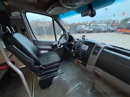 Mercedes-Benz Sprinter 519CDI 16 + 1 SEATS / AC