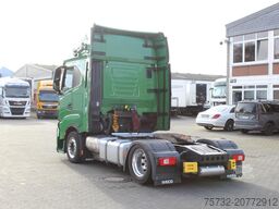 Iveco S-Way 510 Retarder Alufelgen Navi 2 x Kühlbox