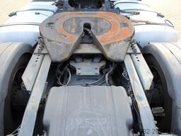 Iveco S-Way 510 Retarder Alufelgen Navi 2 x Kühlbox