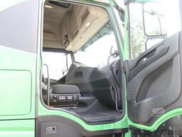 Iveco S-Way 510 Retarder Alufelgen Navi 2 x Kühlbox