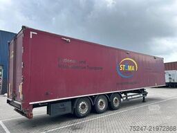 Piano mobile Schwarzmüller SPA3/E - 90m3 Liftachse Seitentüren