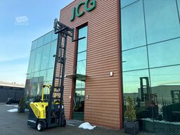 Combilift CB3000/LPG /2015 year/ Perfect condition