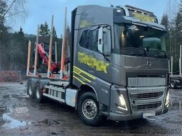 Volvo FH16 750 6x4 timber truck with Epsilon M12 crane