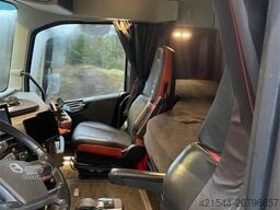Volvo FH16 750 6x4 timber truck with Epsilon M12 crane
