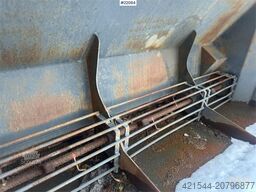 Gjerstad BM L120 bedding bucket