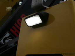 MAN TGM 18290 Bergefahrzeug mit HIAB Ladekran