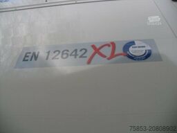 Trockenfracht Kofferauflieger Rolltor