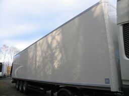 Trockenfracht Kofferauflieger Rolltor