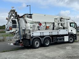 MAN TGS 26.470 6X2 ADR mit Ausschubkolben