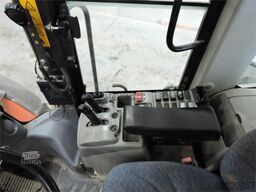 Hitachi ZW310
