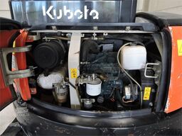 Kubota U48-4