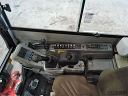 Takeuchi TB325R