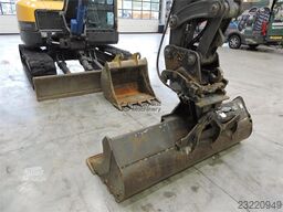 Volvo ECR 88 D Automatic Greasing