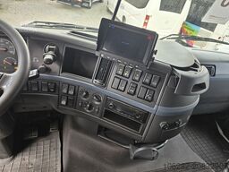 Volvo FH520 6x4 Multilift SAWO 20T