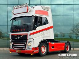 VOLVO FH 460 GLOBETROTTER XL 2x TANKS TOP CONDITION NL