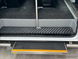 MERCEDES-BENZ Sprinter 213 BlueTEC 9 sitze Klima iebetür